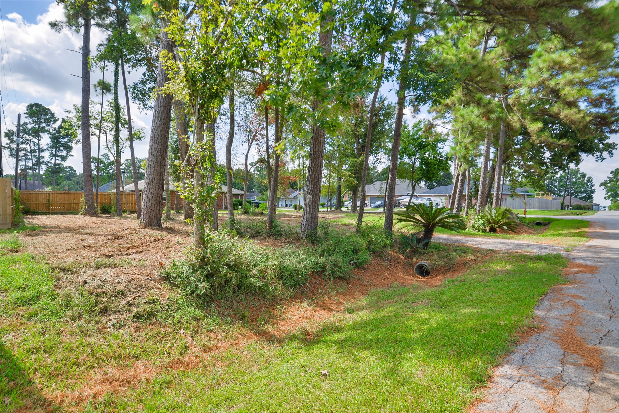 18318 Crosswinds Way Property Photo 1
