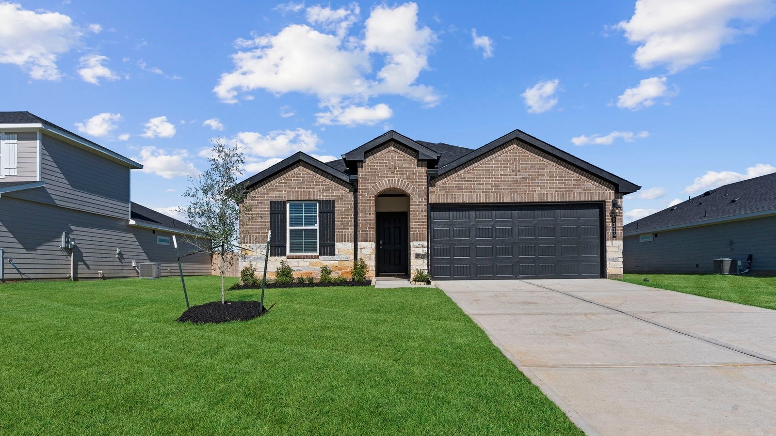1426 Windom Court Way Property Photo