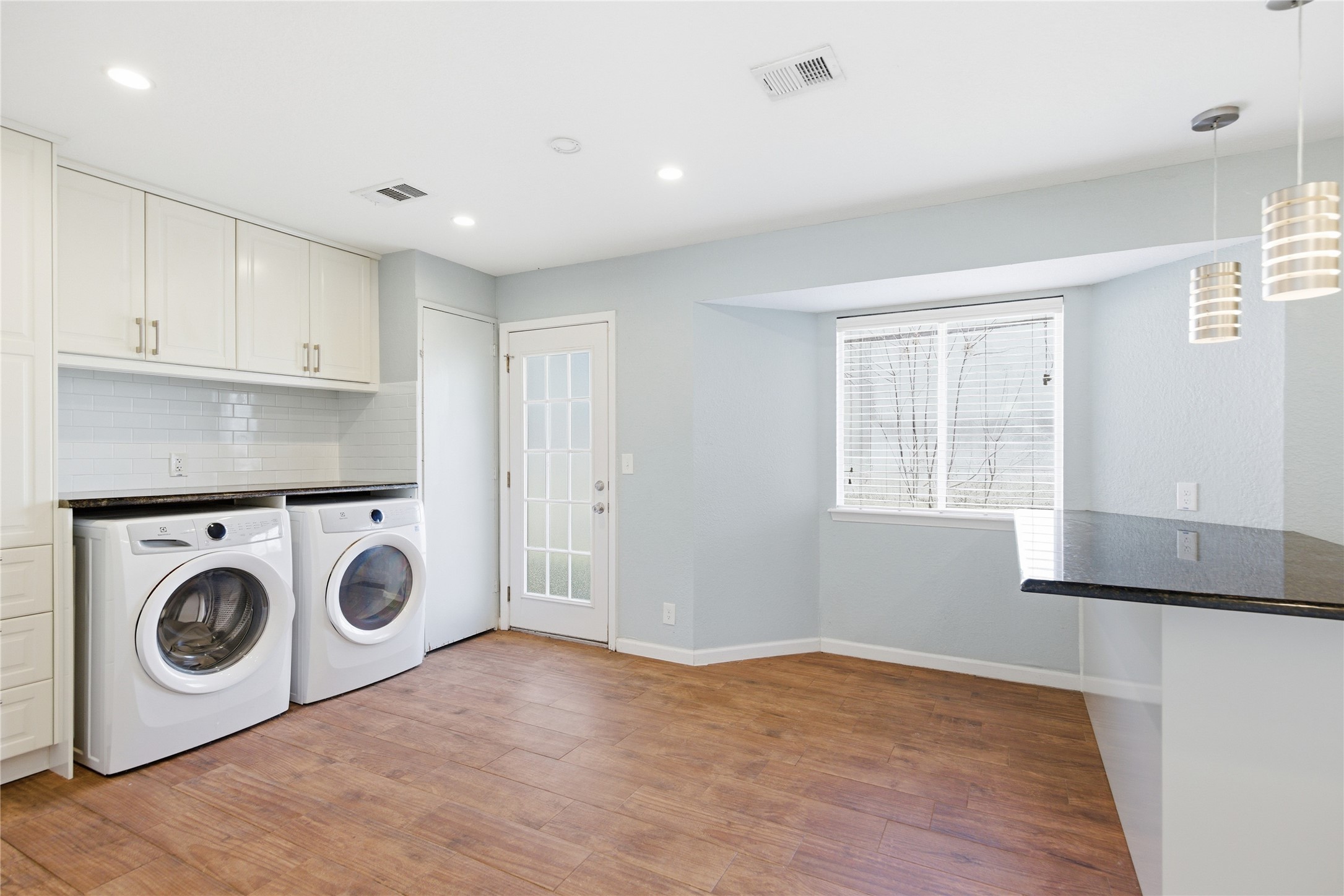 1704 Cherry Orchard Drive Property Photo 11