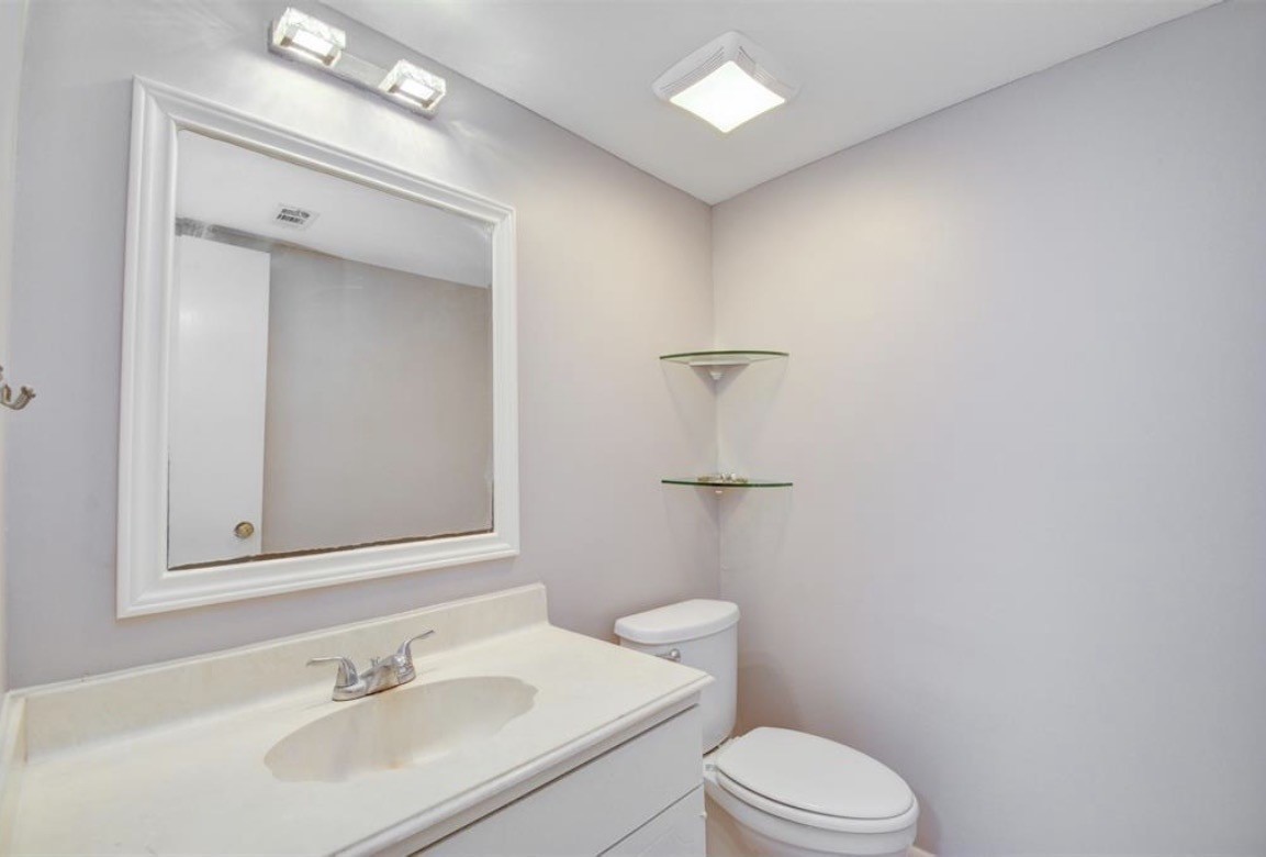 10254 Hammerly Boulevard 163 Property Photo 15