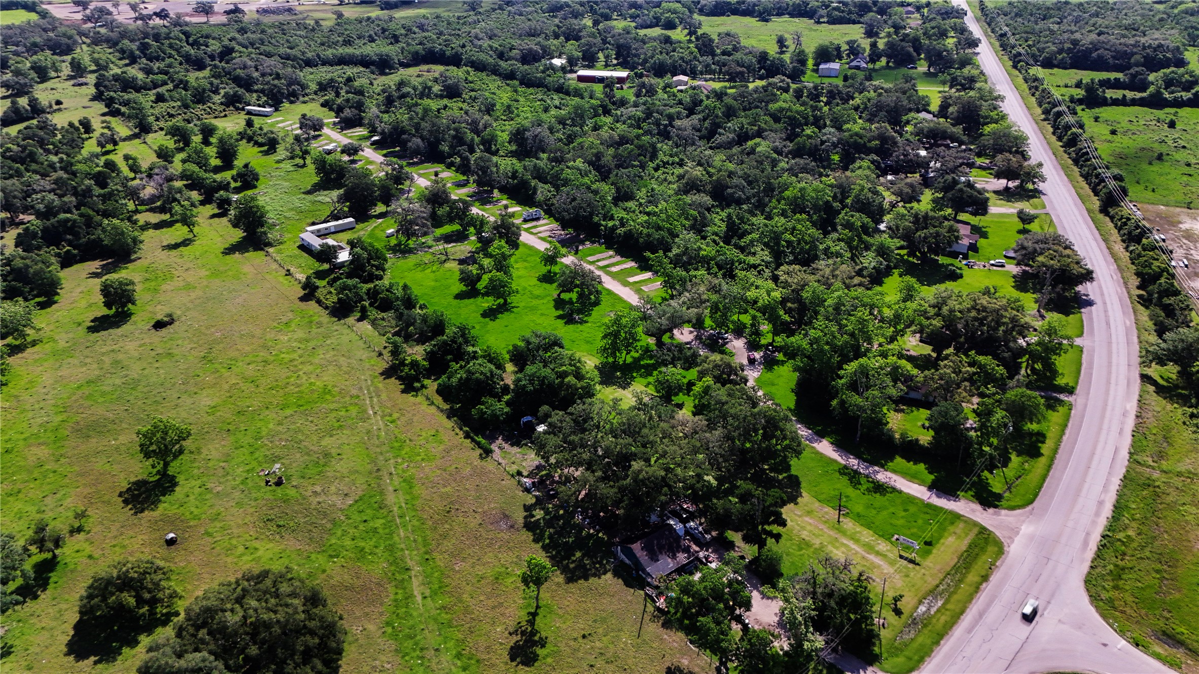 9339 Fm 524 Road Property Photo 1