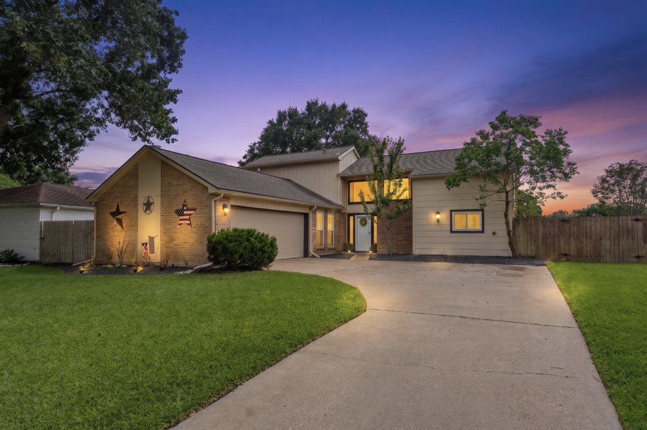 7215 Creek Crest Drive Property Photo 1
