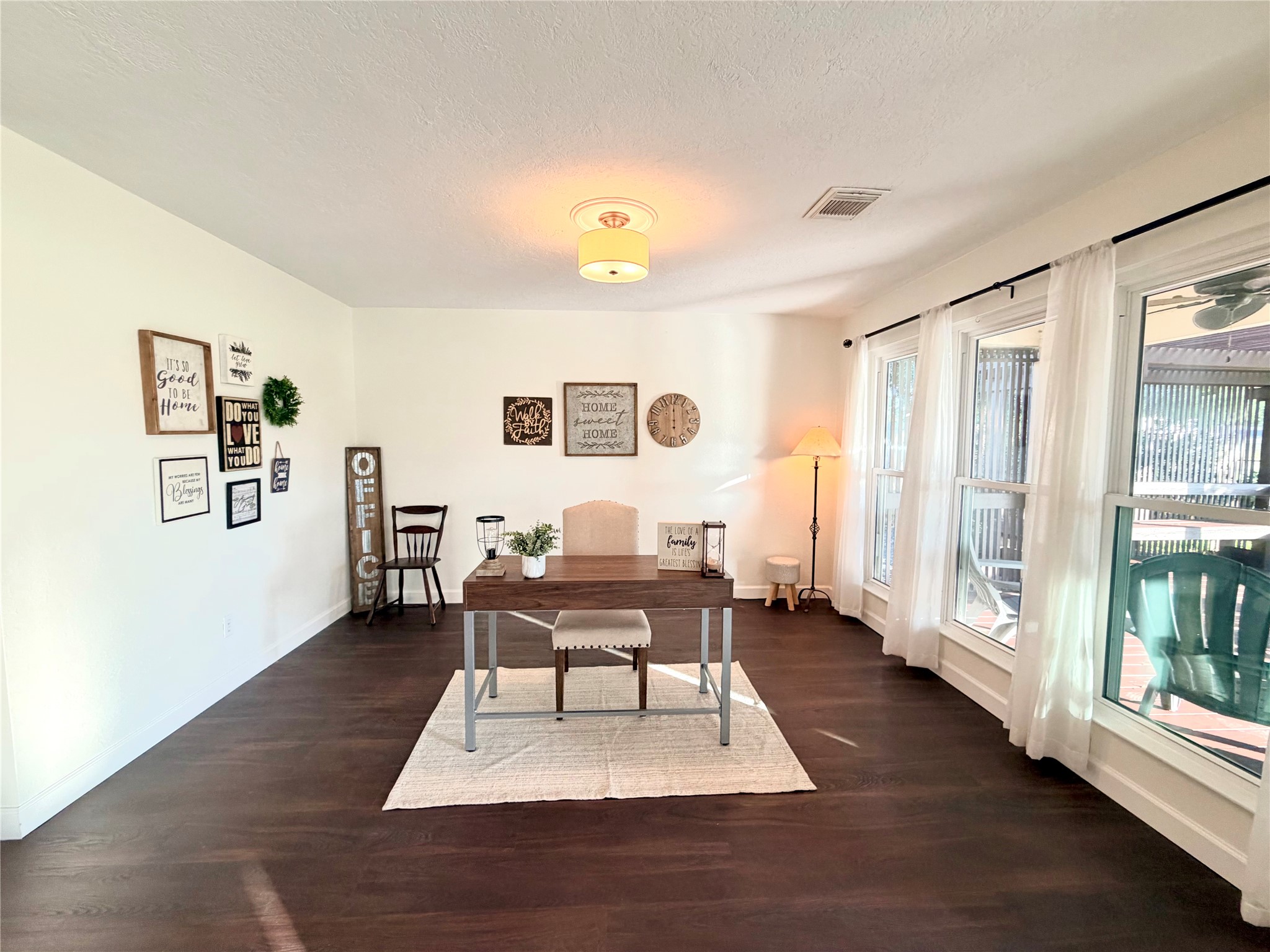 7215 Creek Crest Drive Property Photo 8