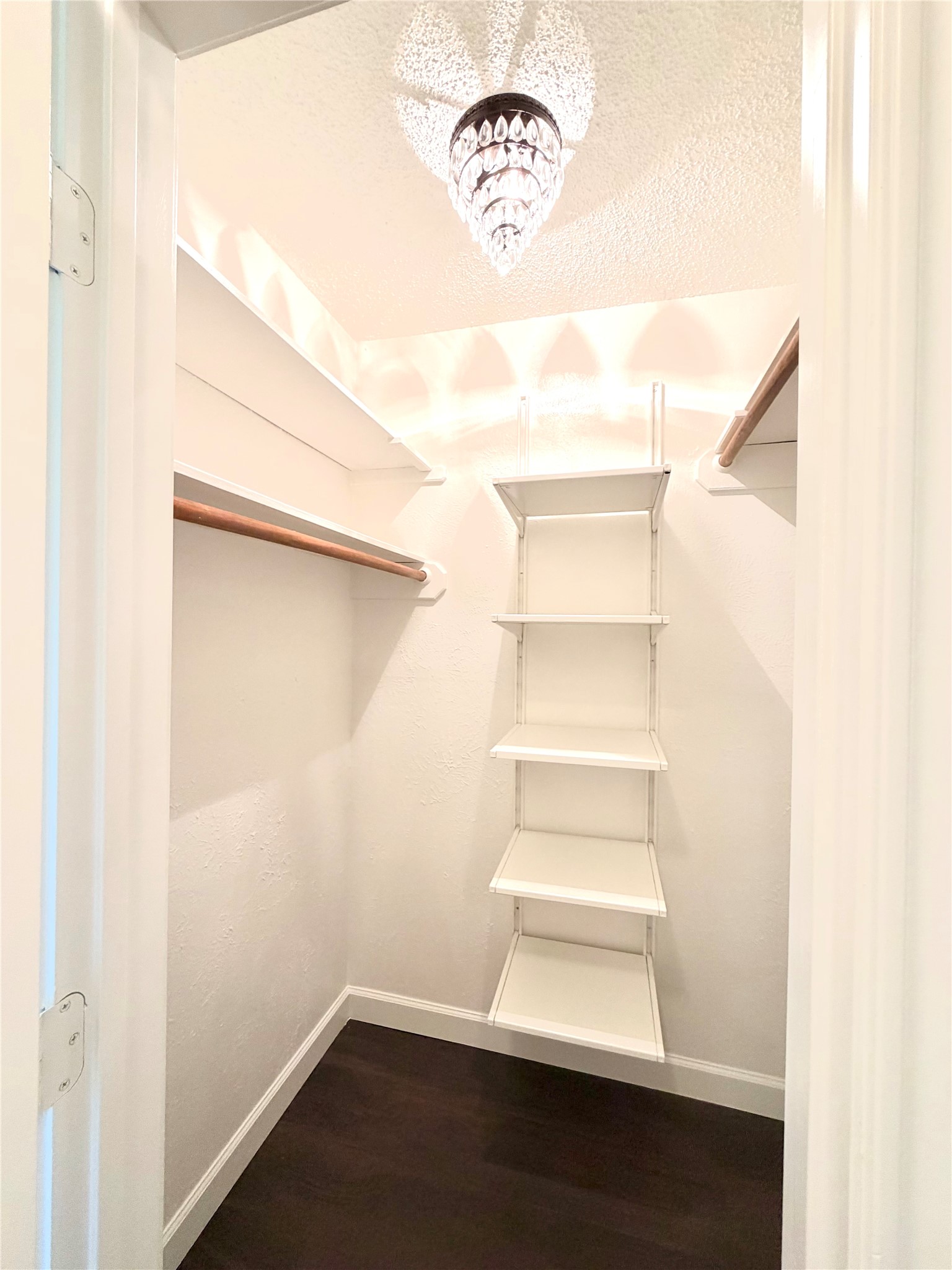 7215 Creek Crest Drive Property Photo 21