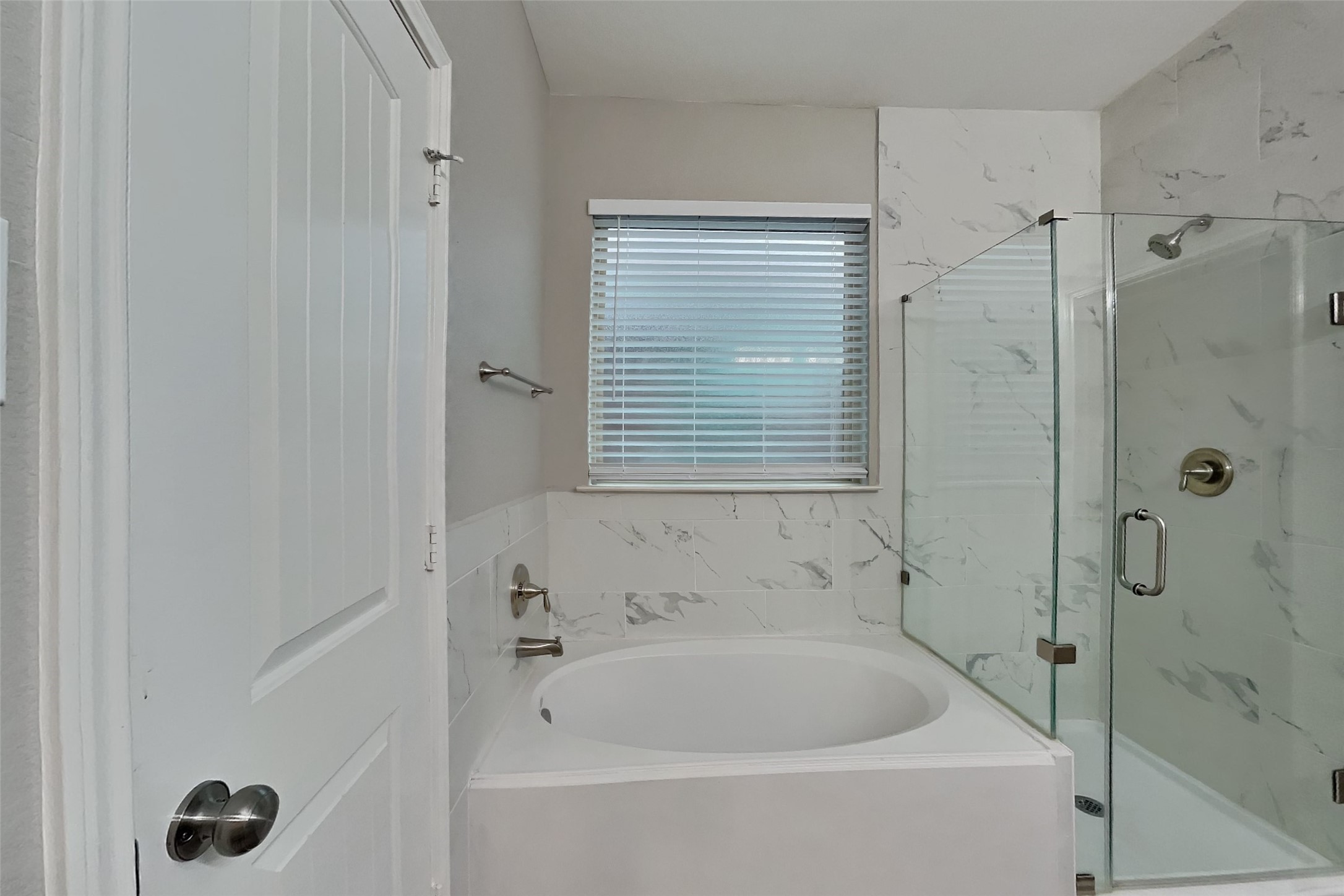 22575 Valley Canyon Lane Property Photo 8