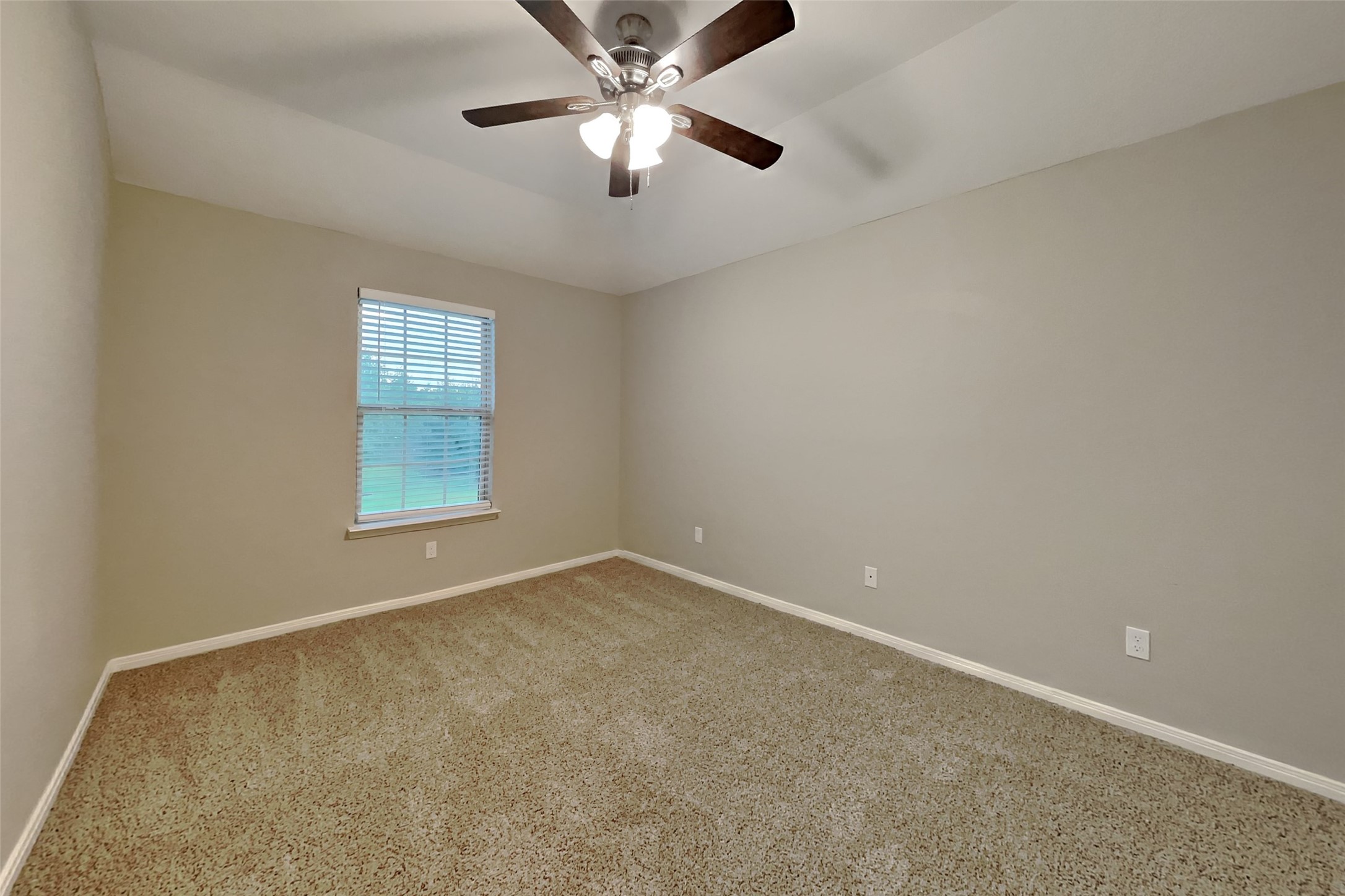 22575 Valley Canyon Lane Property Photo 10
