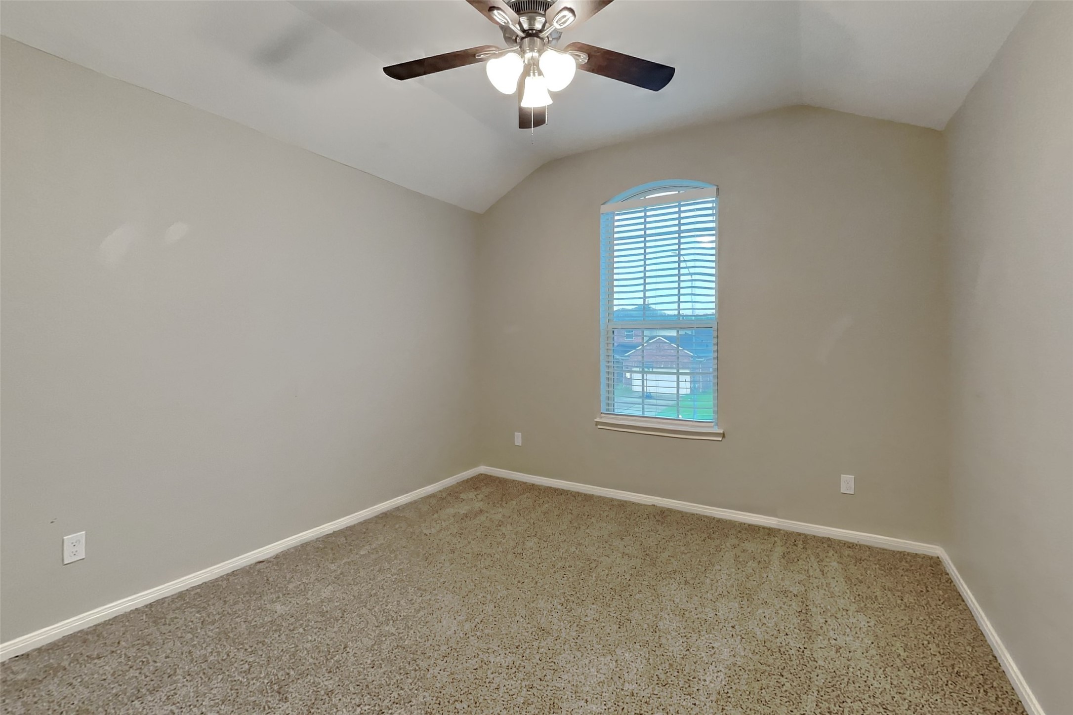 22575 Valley Canyon Lane Property Photo 13
