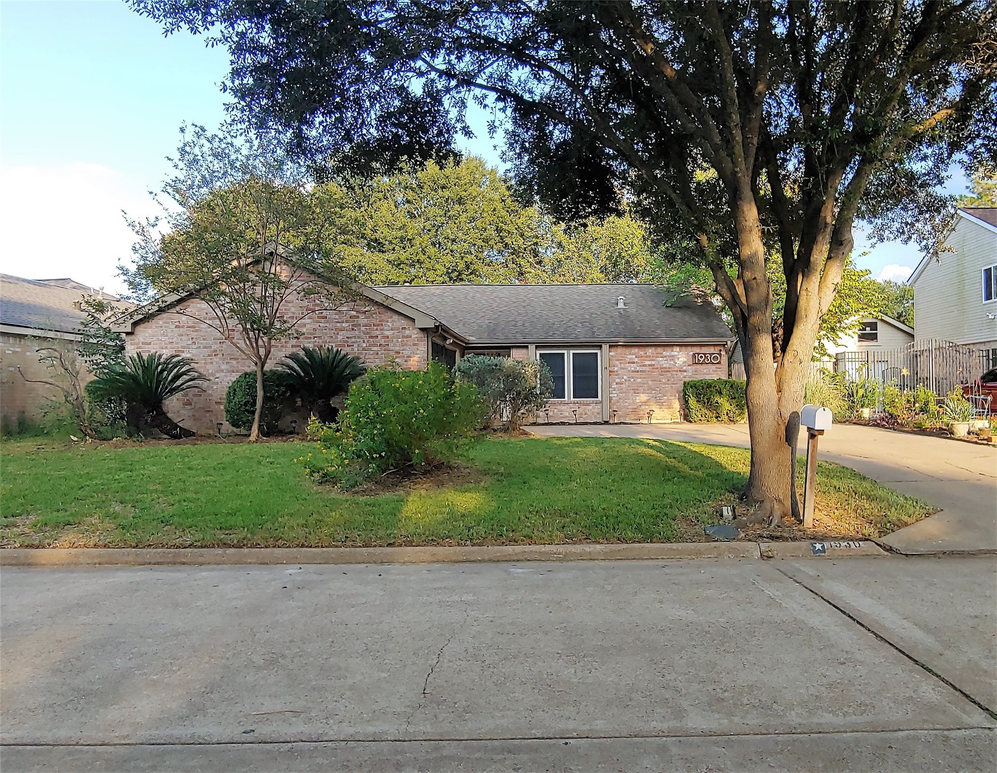 1930 Pepperwood Lane Property Photo
