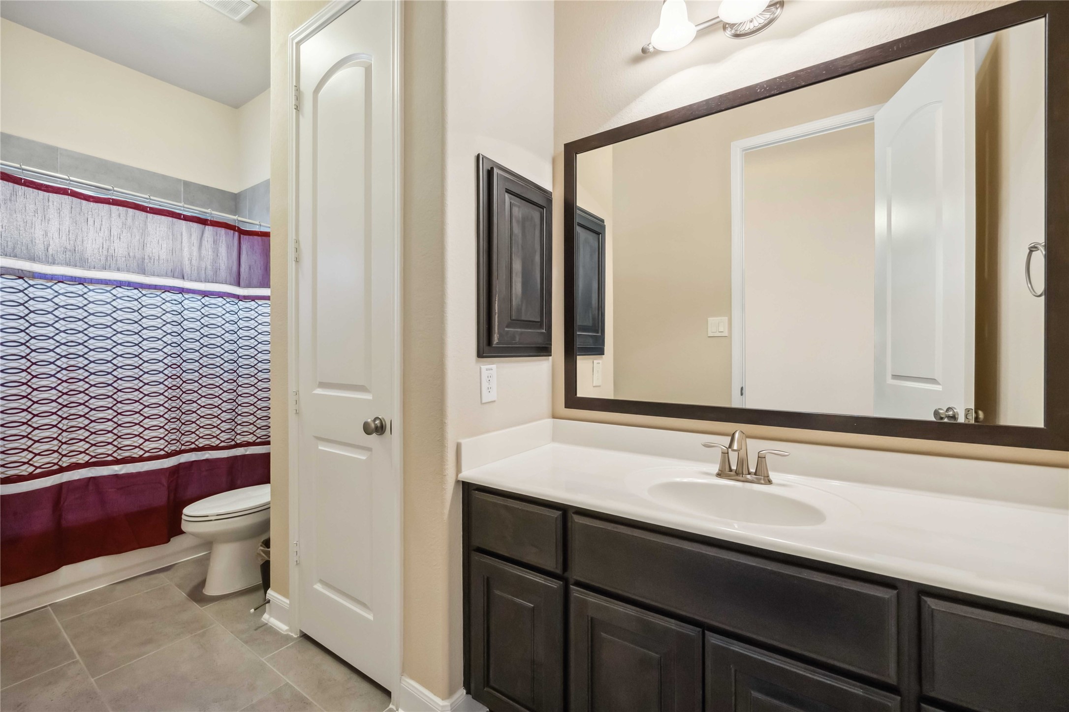 25034 Jennifer Heights Court Property Photo 23