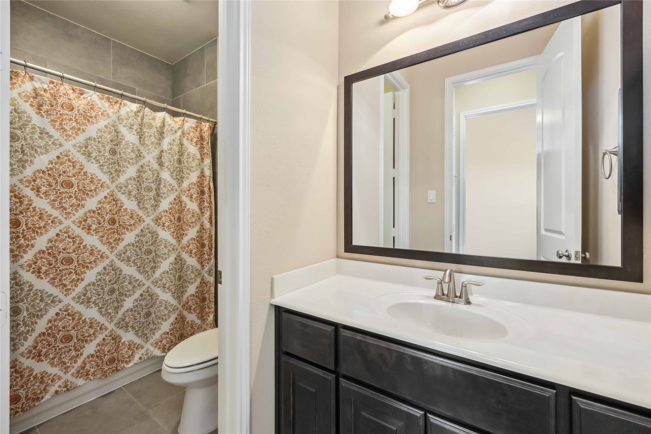 25034 Jennifer Heights Court Property Photo 25