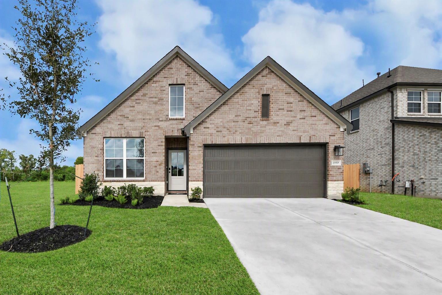 15919 Port O Call Street Property Photo 1