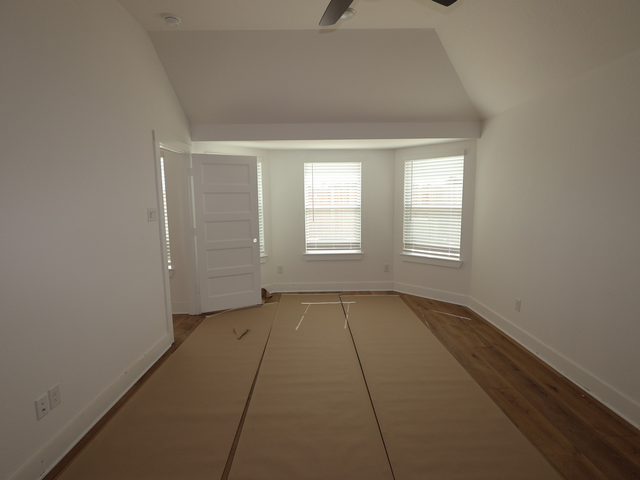 1904 Sleeping Hills Drive Property Photo 8