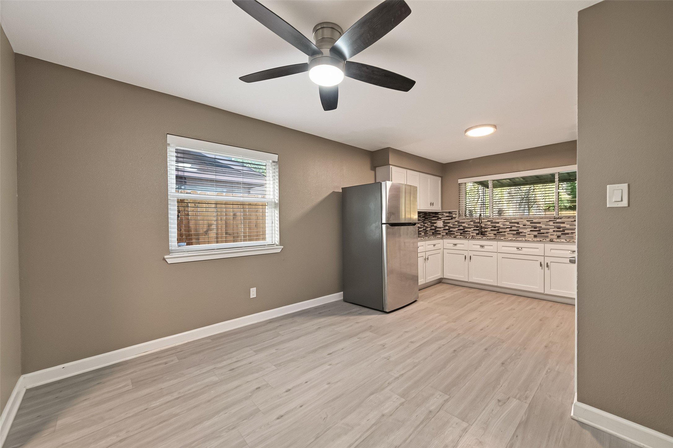 7338 Cornwall Bridge Lane Property Photo 11