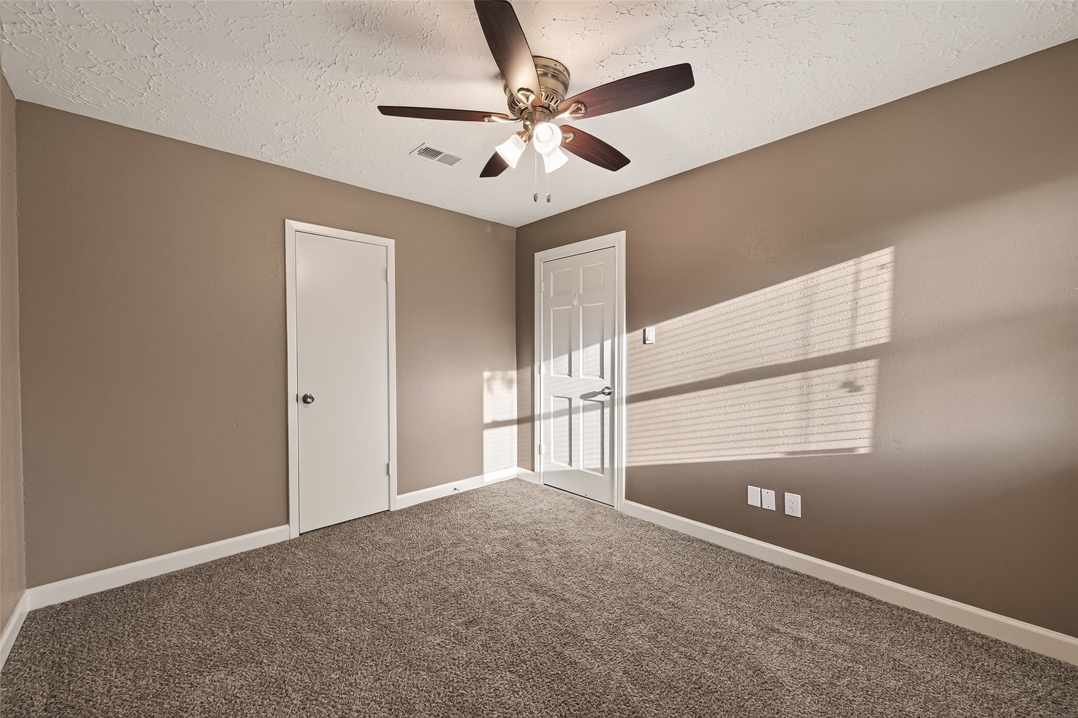 7338 Cornwall Bridge Lane Property Photo 26