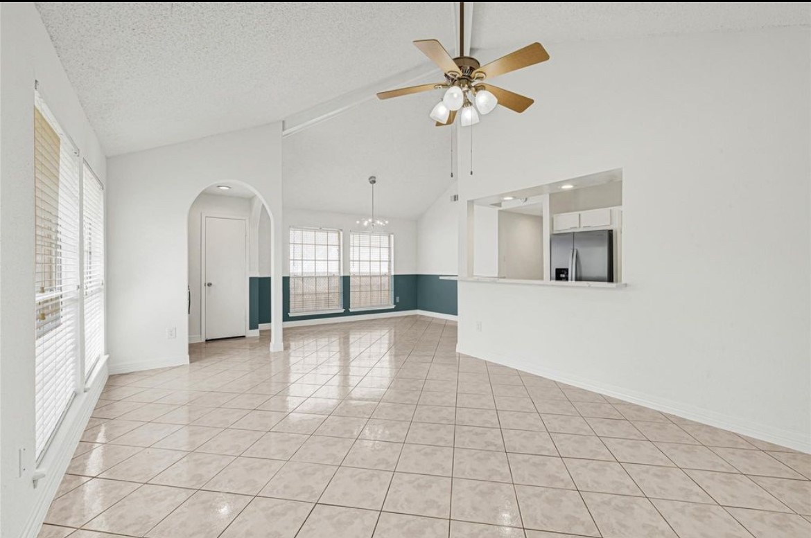 9208 Carousel Lane Property Photo 12