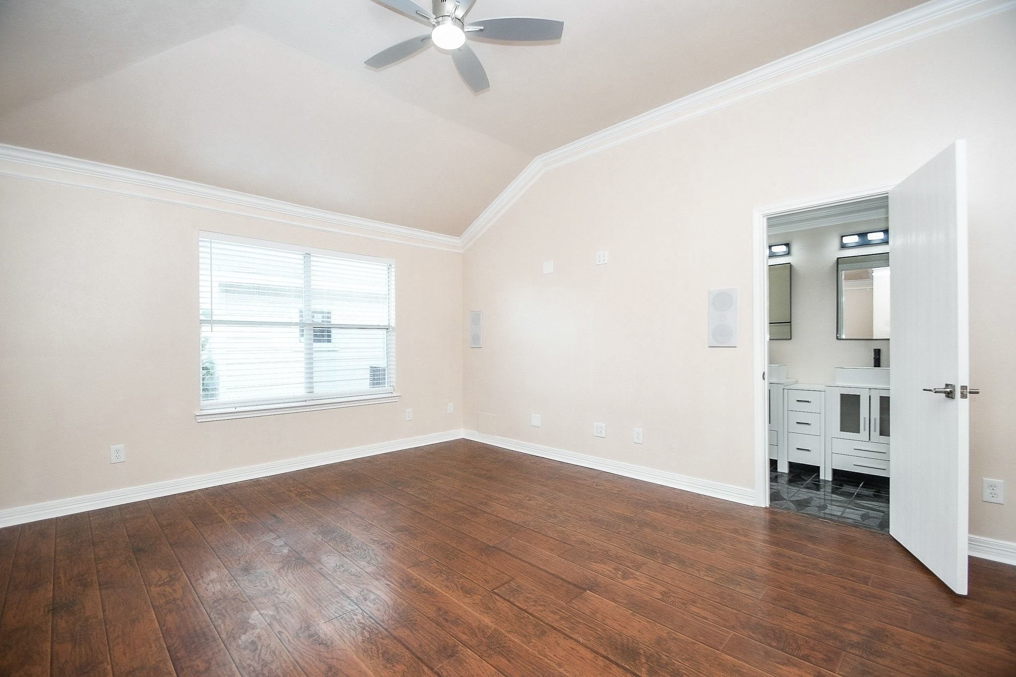 12522 Magnolia Canyon Property Photo 15