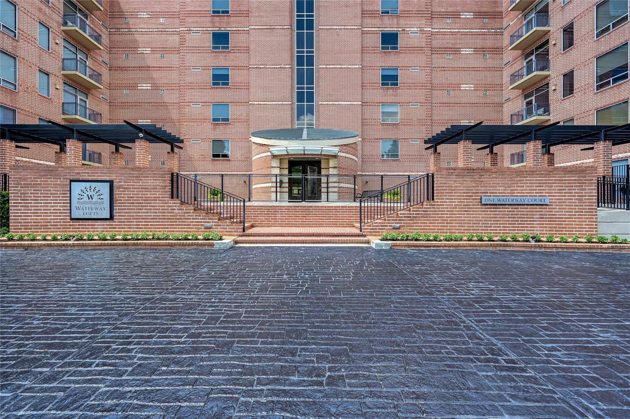 1 Waterway Court 3F/4F