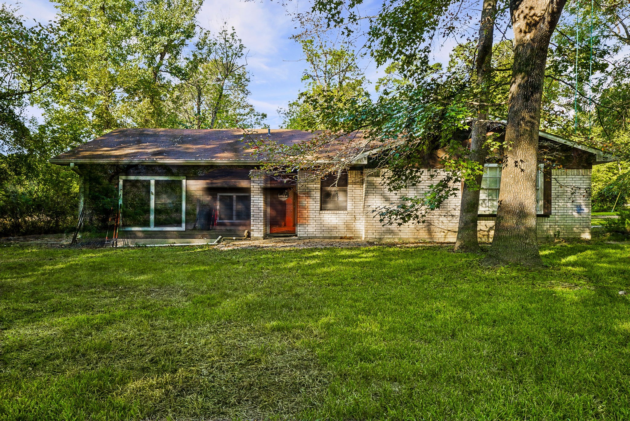 127 Forest Drive Property Photo 1
