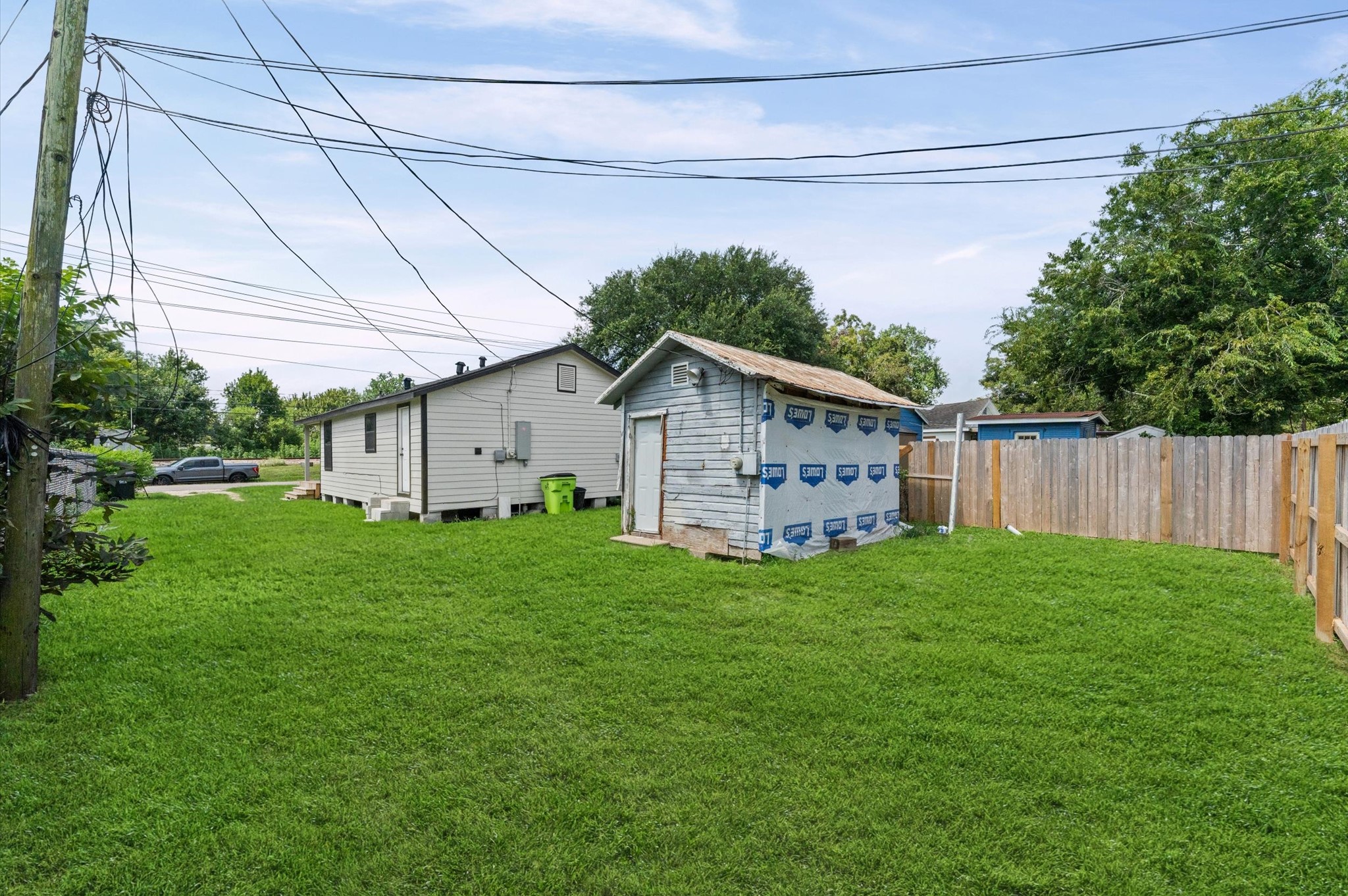 1219 Walnut Avenue Property Photo 3