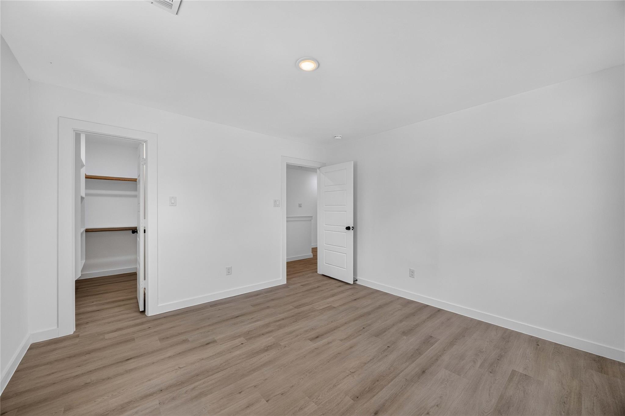 8210 Sterlingshire Street, Houston Tx 77078 Property Photo 22