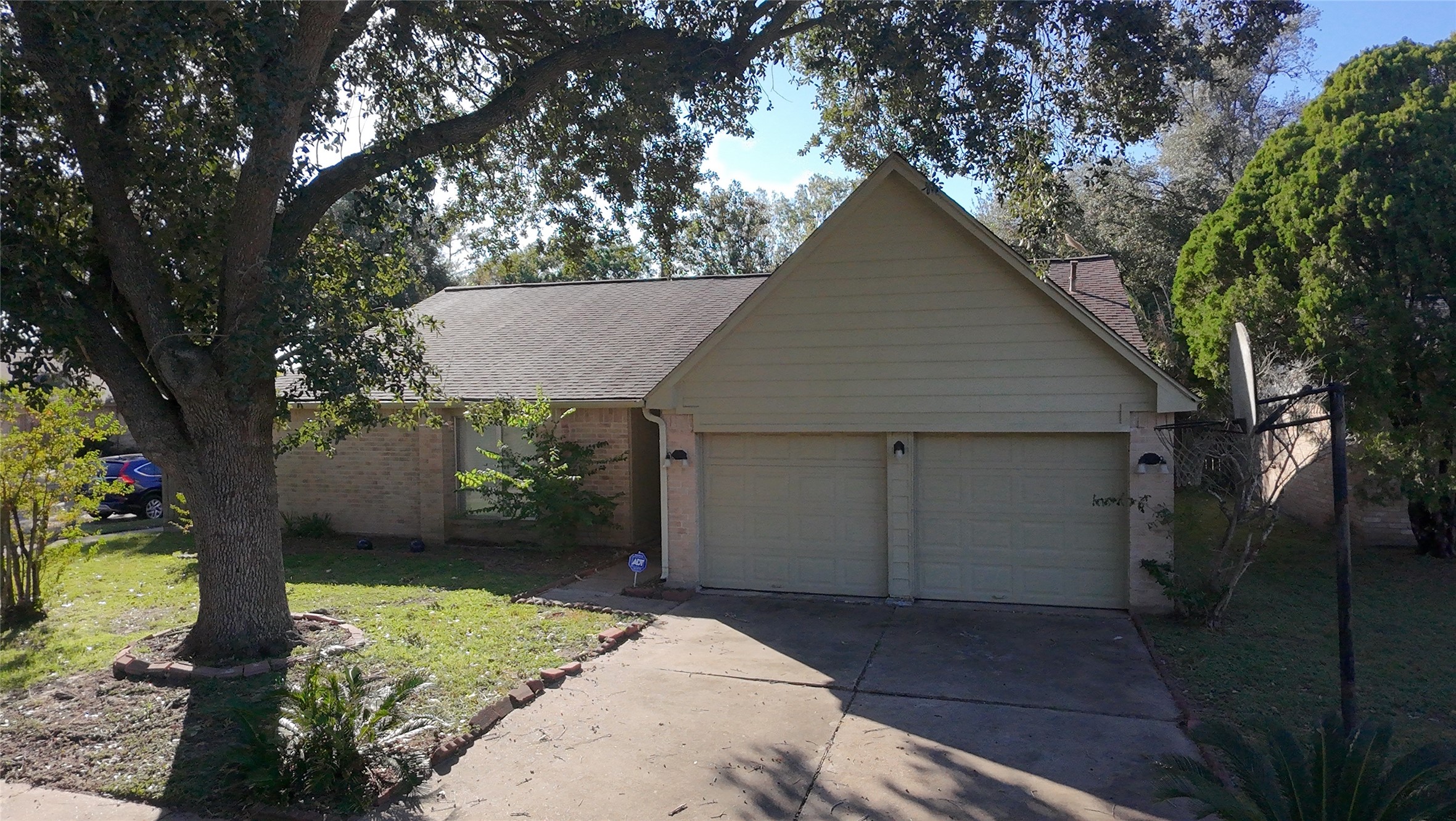 2607 Amaranth Drive Property Photo 1
