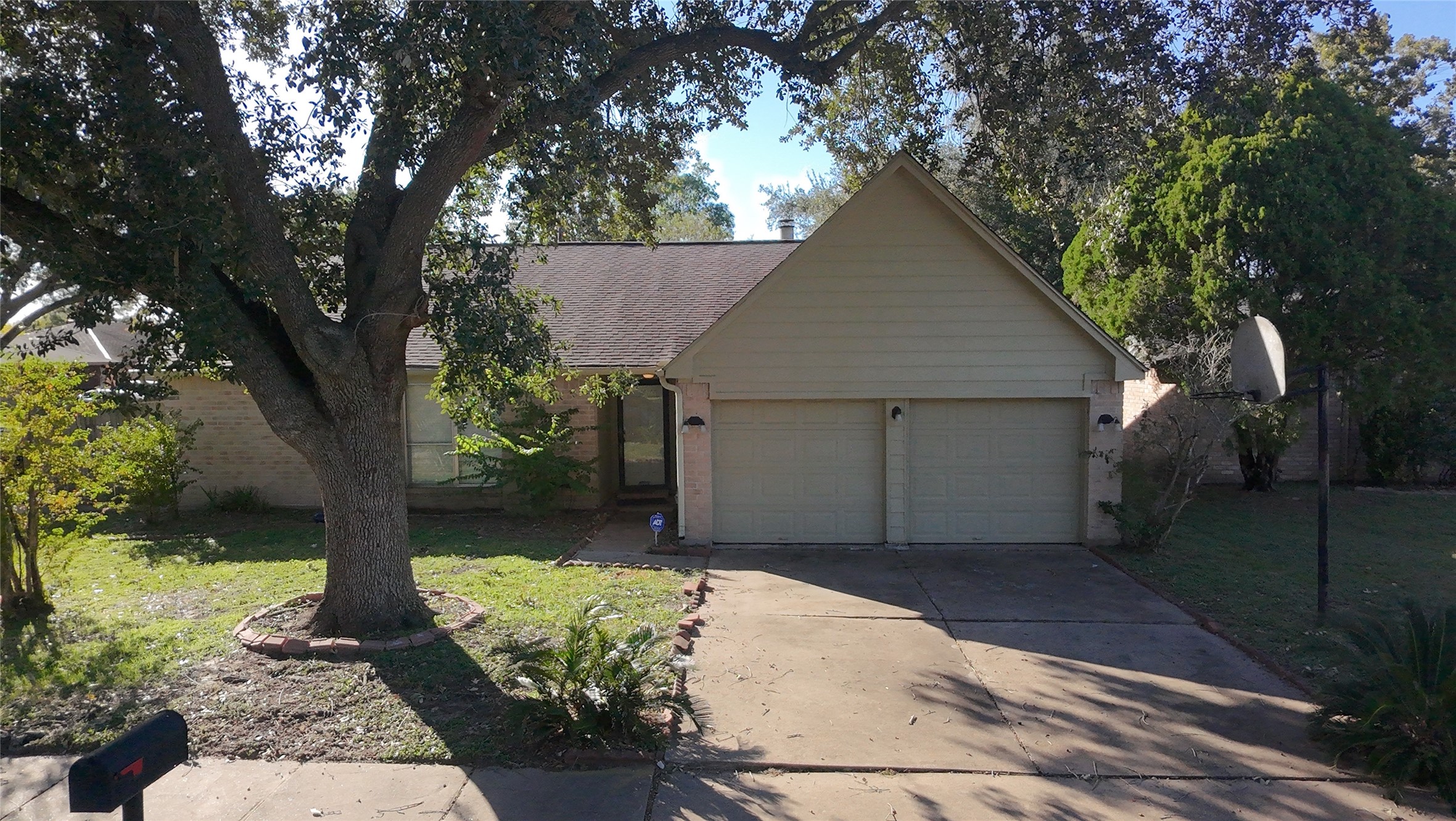 2607 Amaranth Drive Property Photo 4
