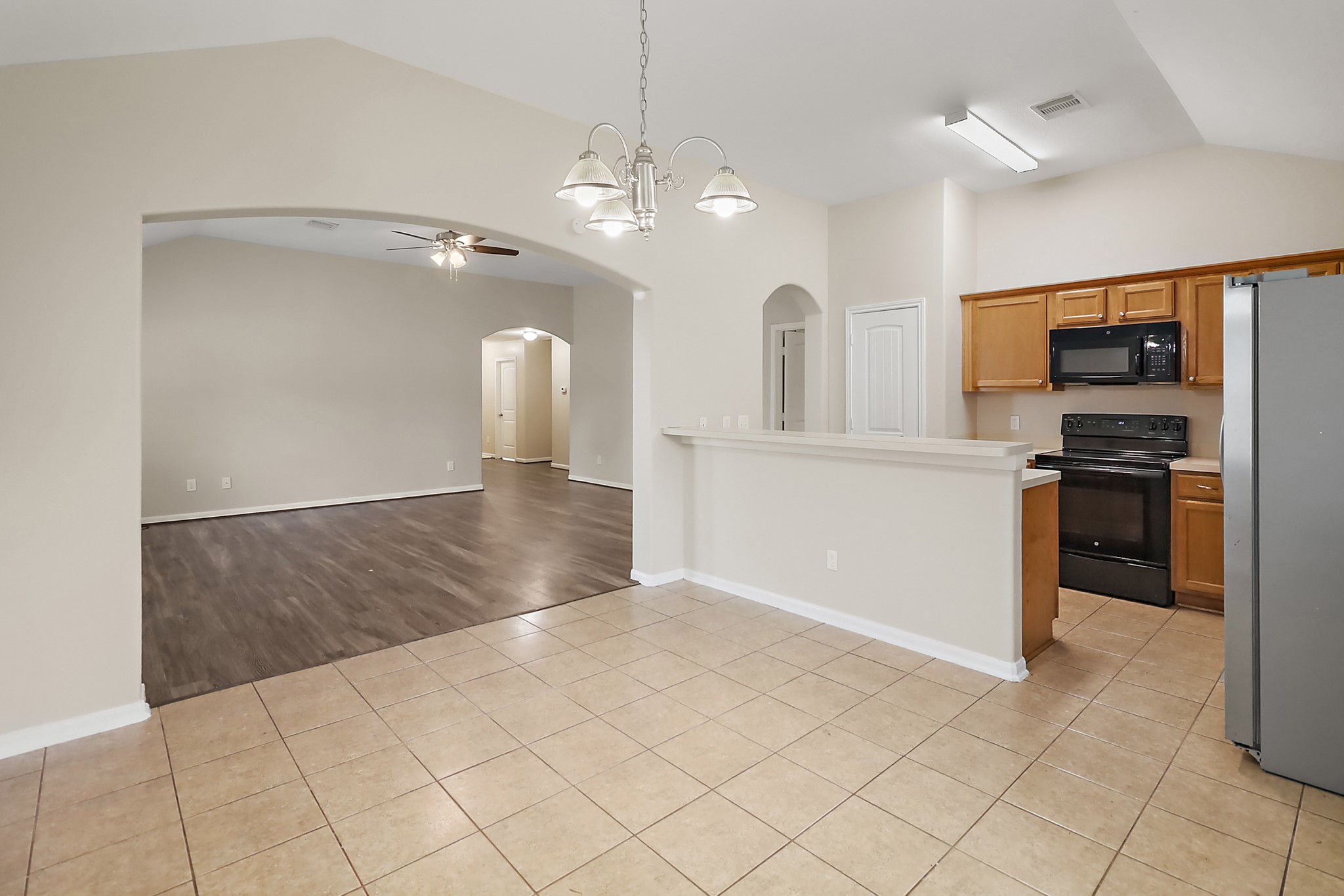 17123 Broken Back Drive Property Photo 7