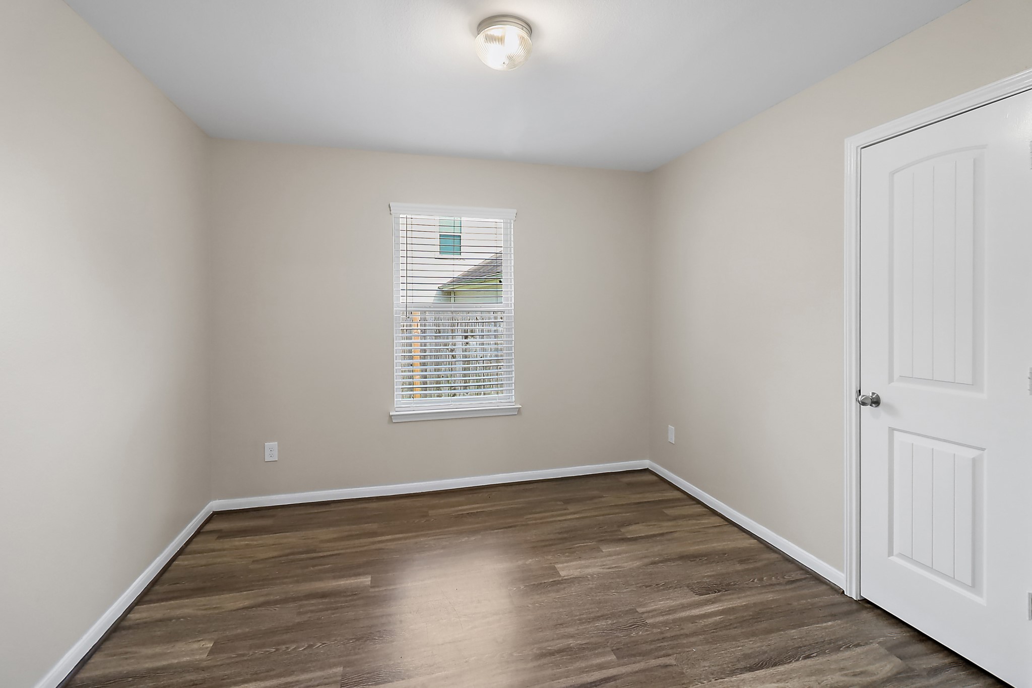 17123 Broken Back Drive Property Photo 14