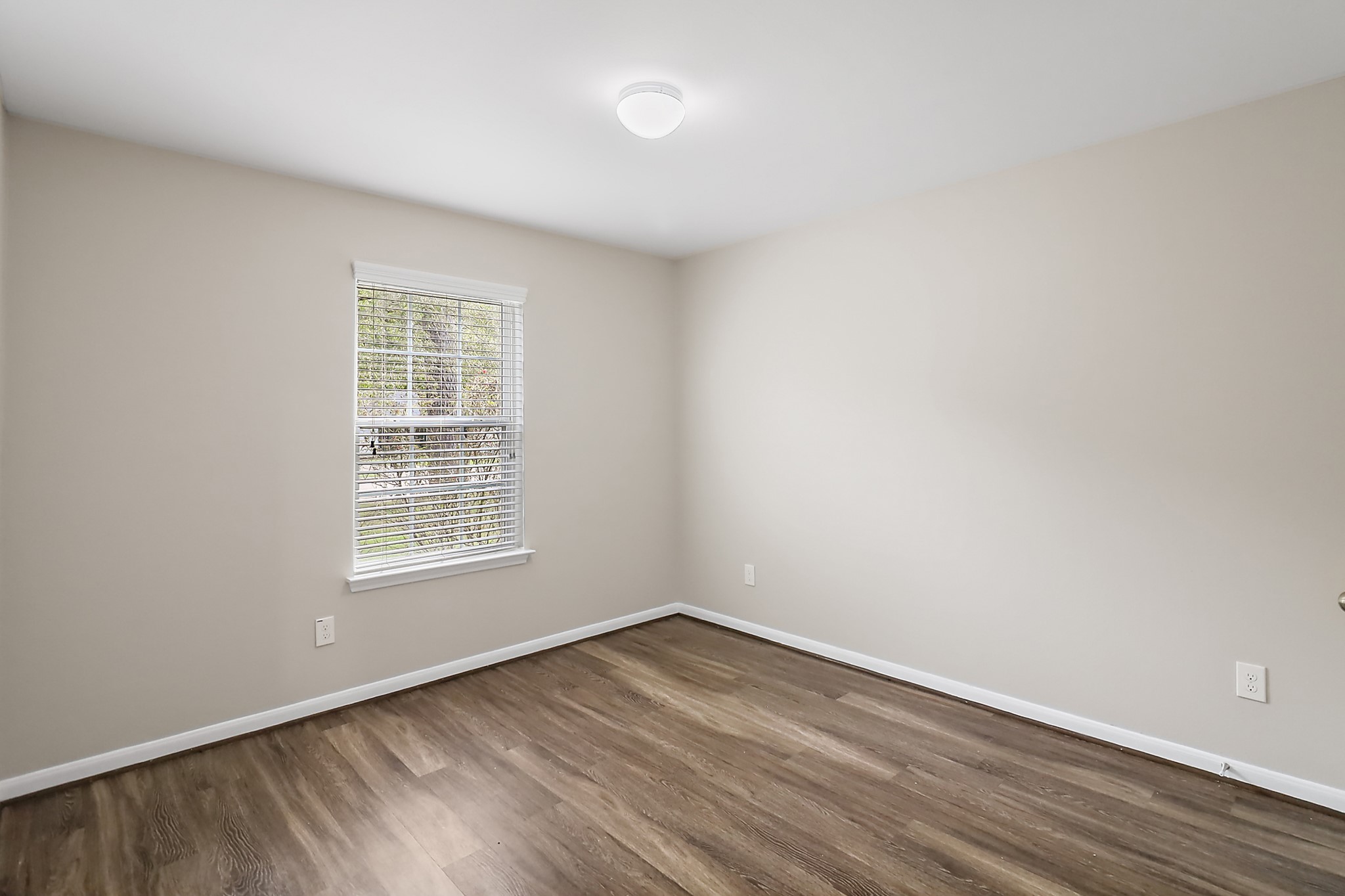 17123 Broken Back Drive Property Photo 15