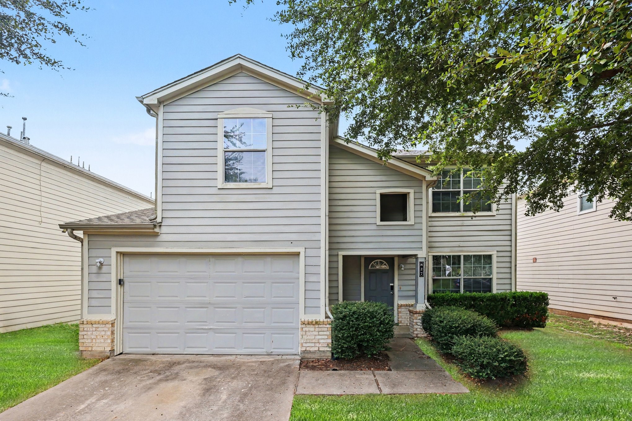 827 Grand Plains Drive Property Photo 1