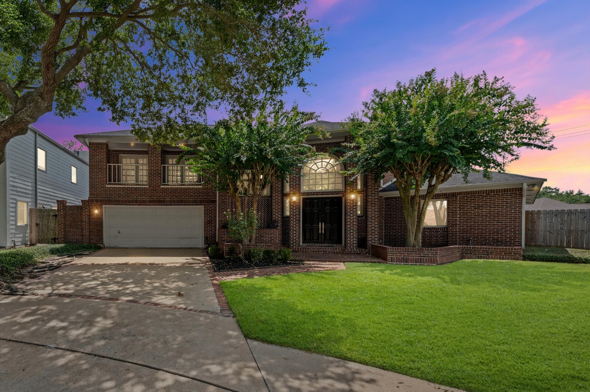 8122 Meadow Crest Street Property Photo