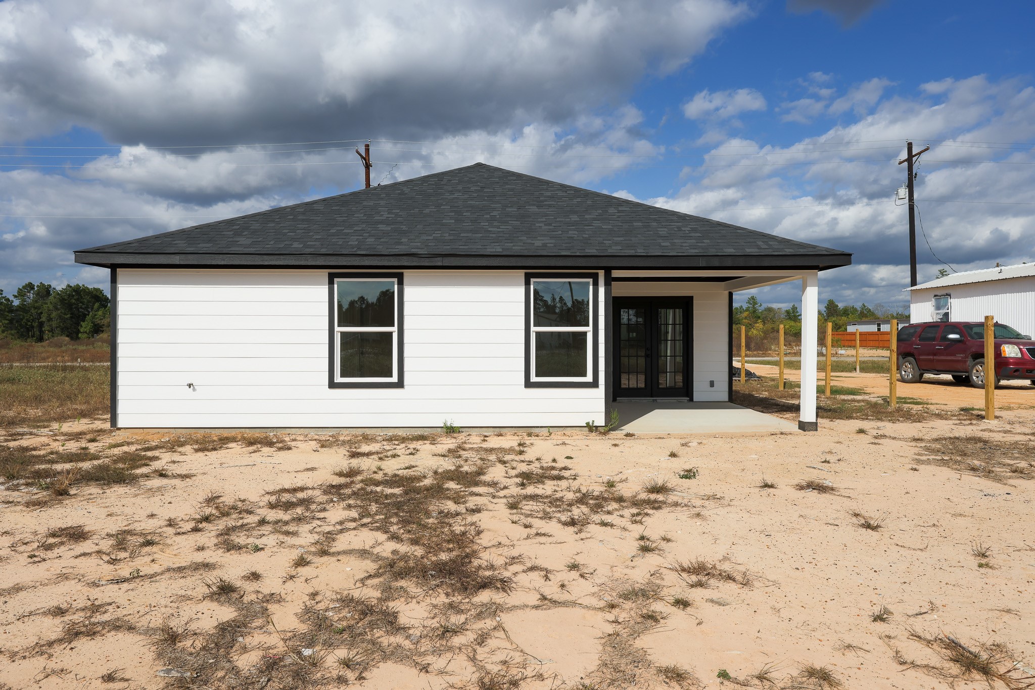 228 5914-10 Property Photo 29