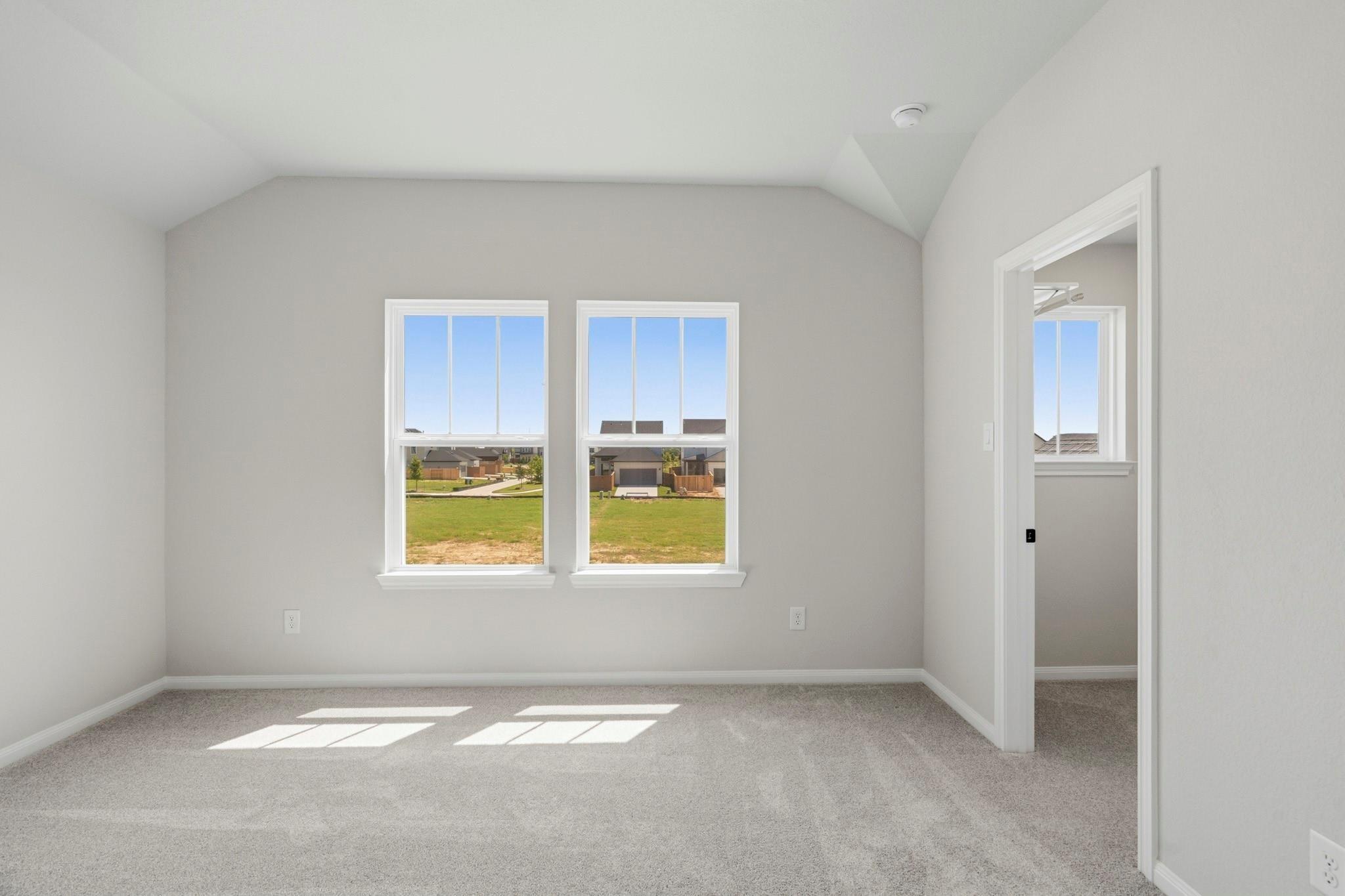6419 Haltwhistle Lane Property Photo 10