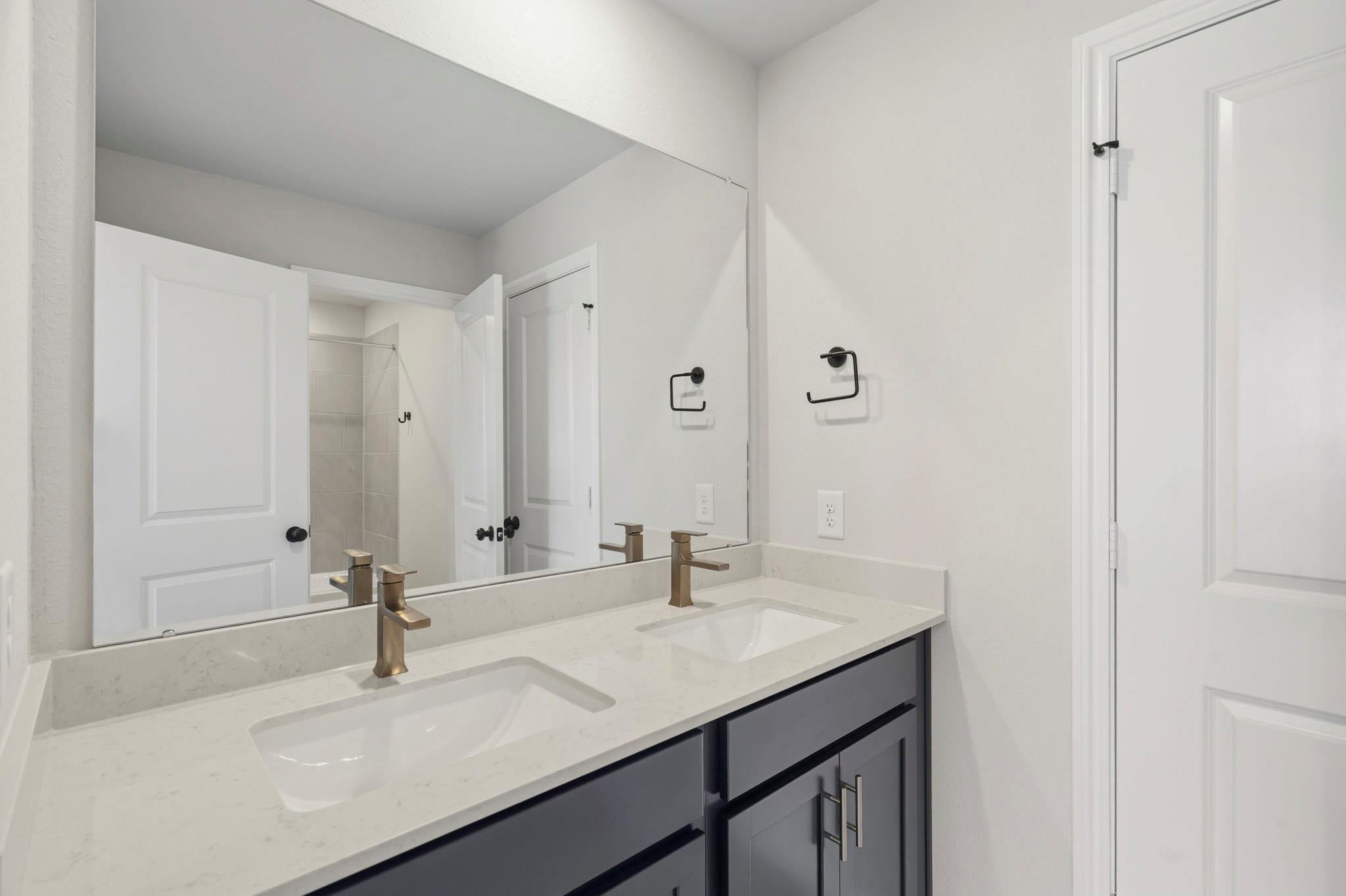 6419 Haltwhistle Lane Property Photo 18