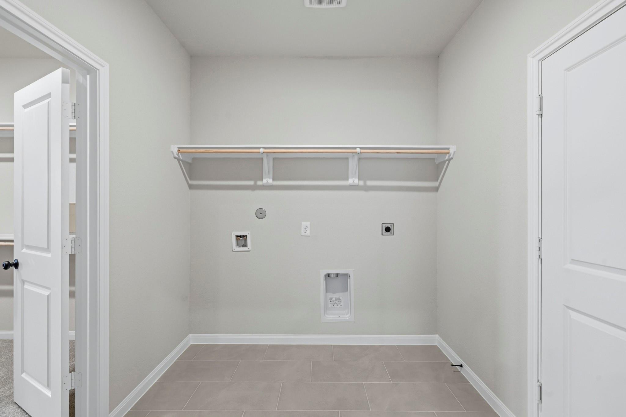 6419 Haltwhistle Lane Property Photo 19
