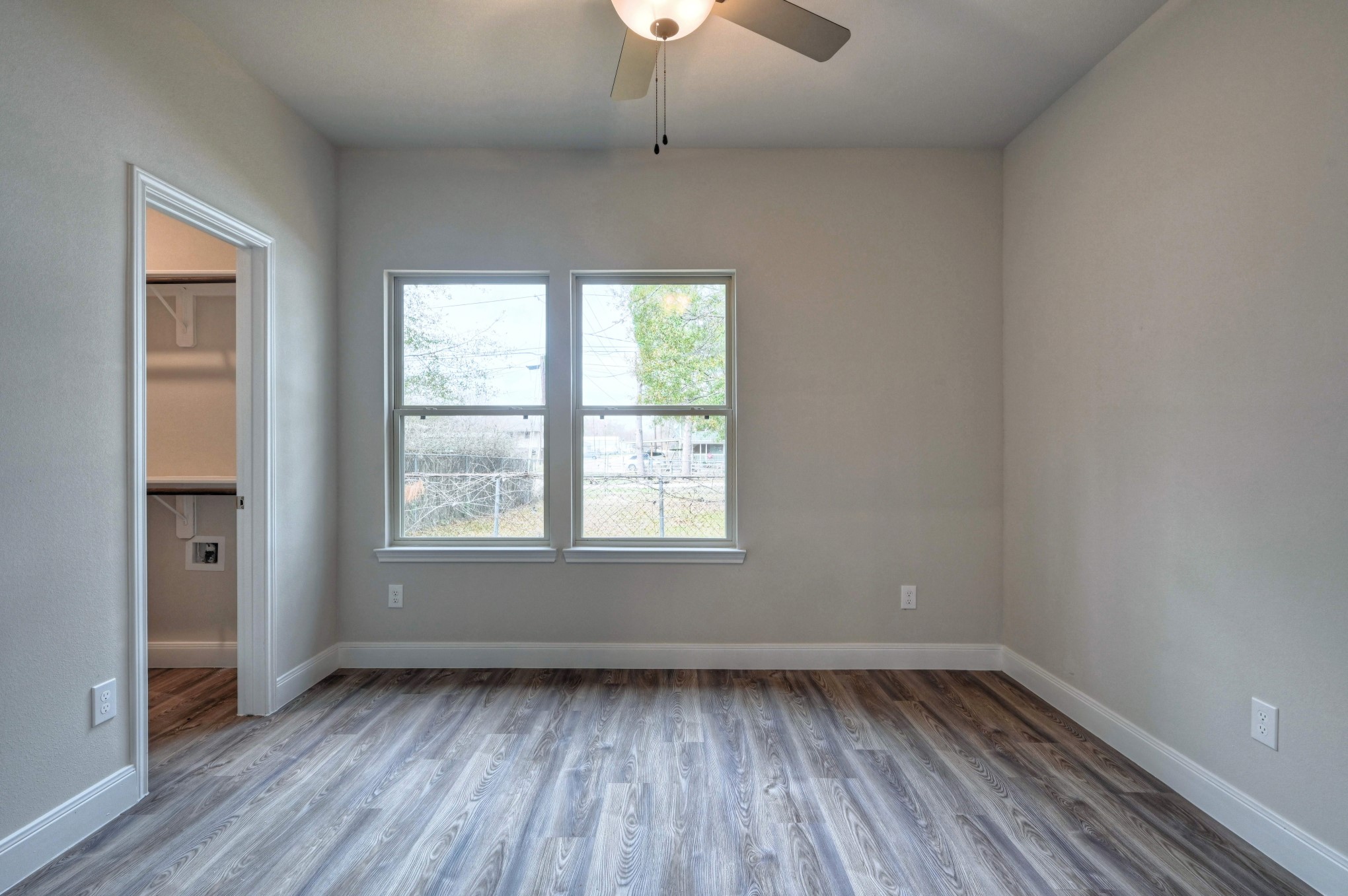 9175 Inwood Property Photo 16