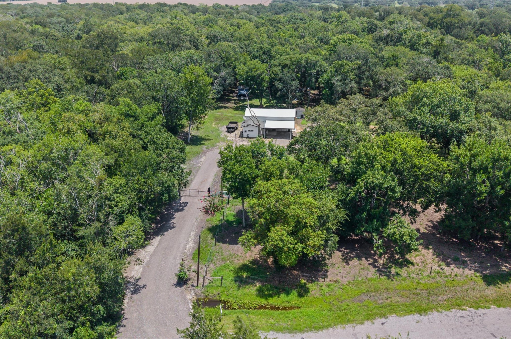 6219 Davis Rd Property Photo 11