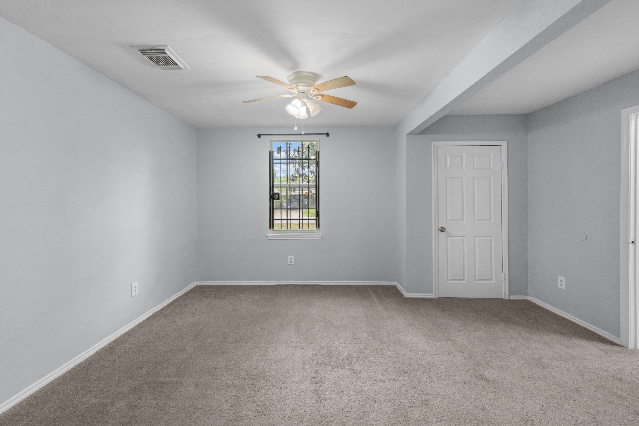 9410 Rosehaven Drive Property Photo 21