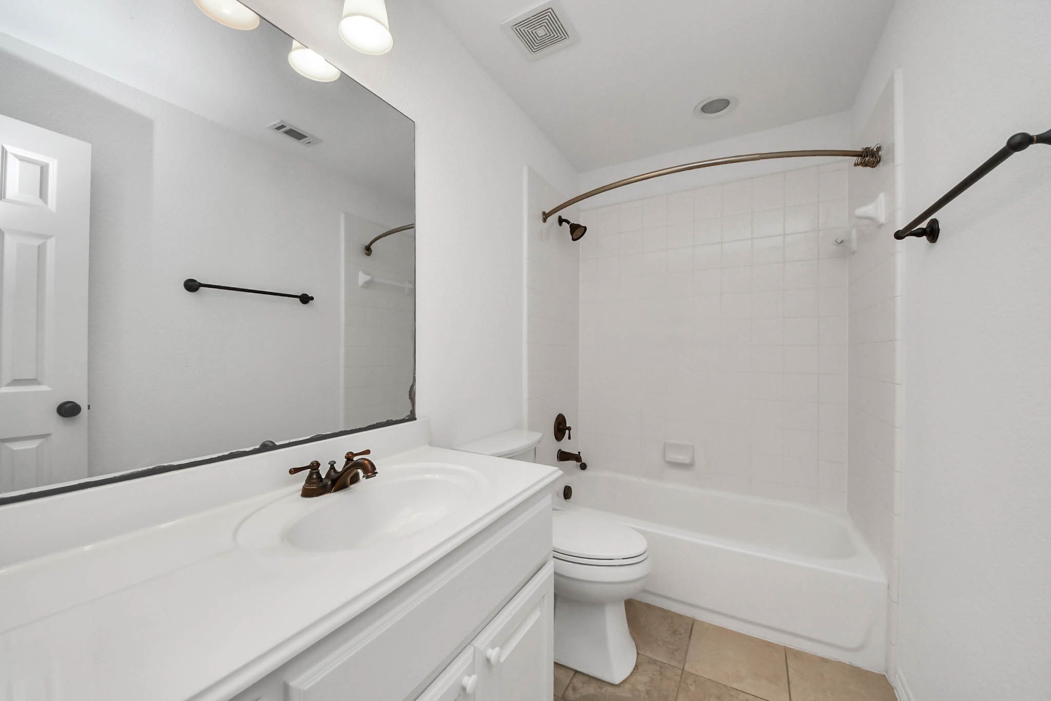 1807 Ravenel Lane Property Photo 24