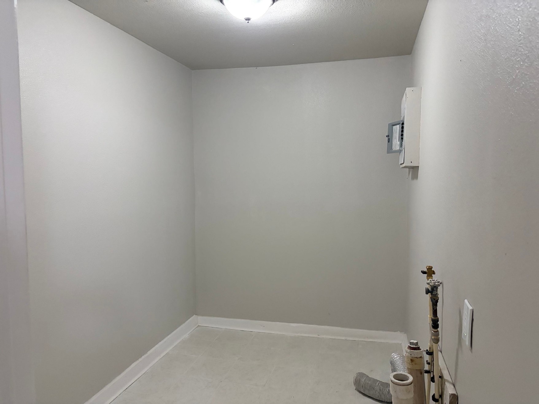 3150 Roberts Street Property Photo 11