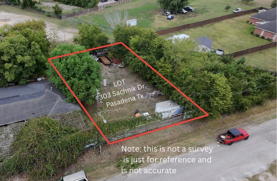 303 Sachnik Drive Property Photo 1