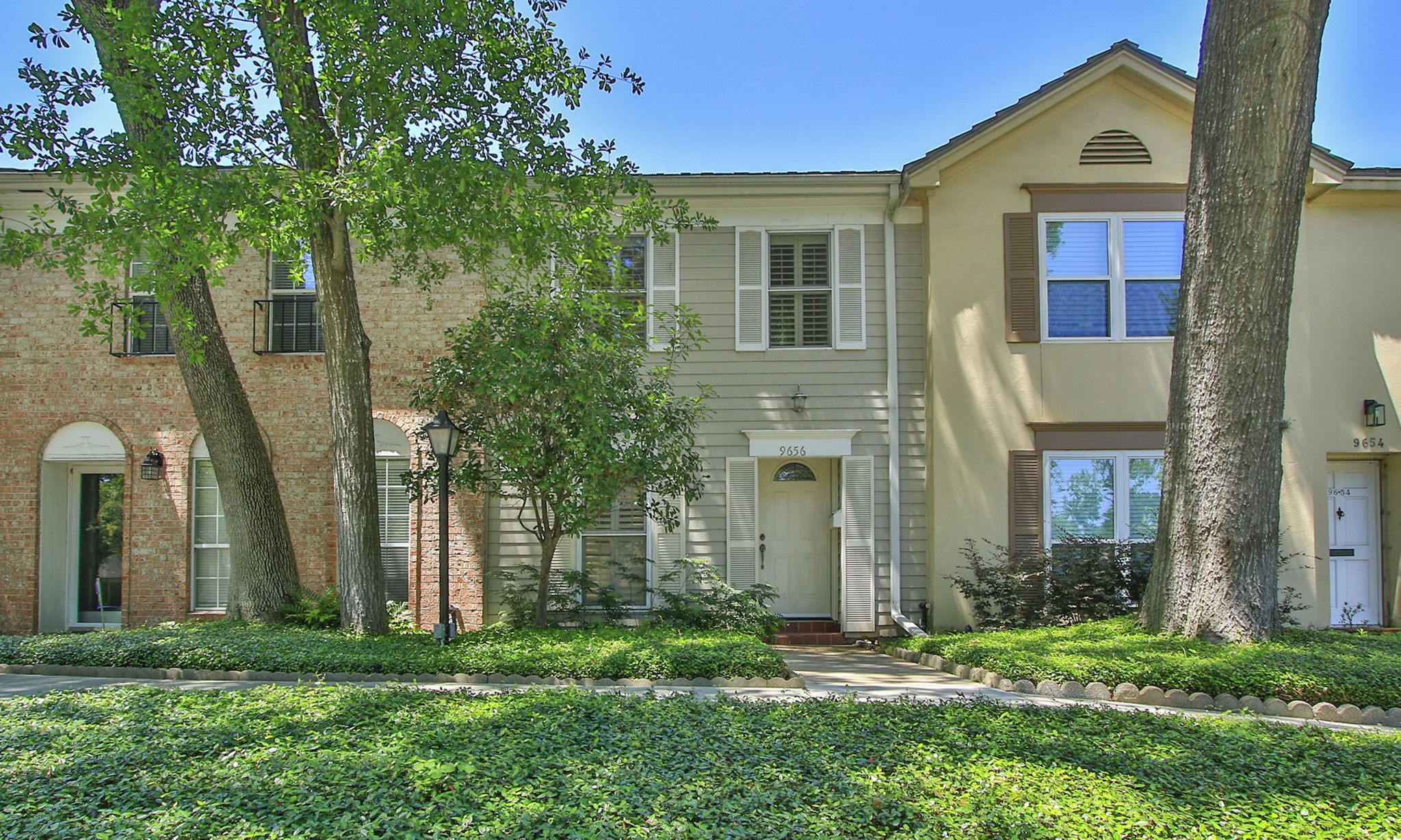 9656 Westview Drive 8 Property Photo 1