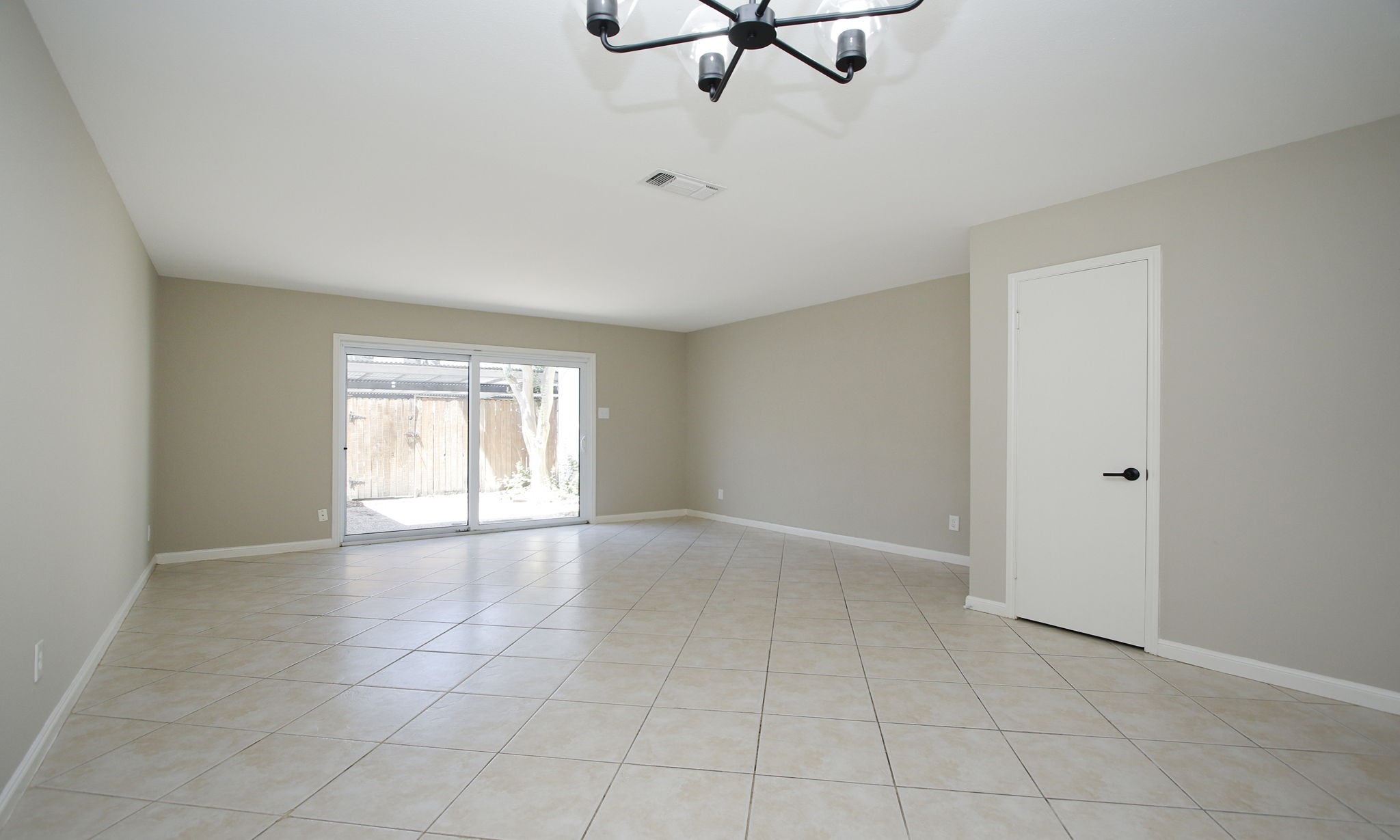 9656 Westview Drive 8 Property Photo 11