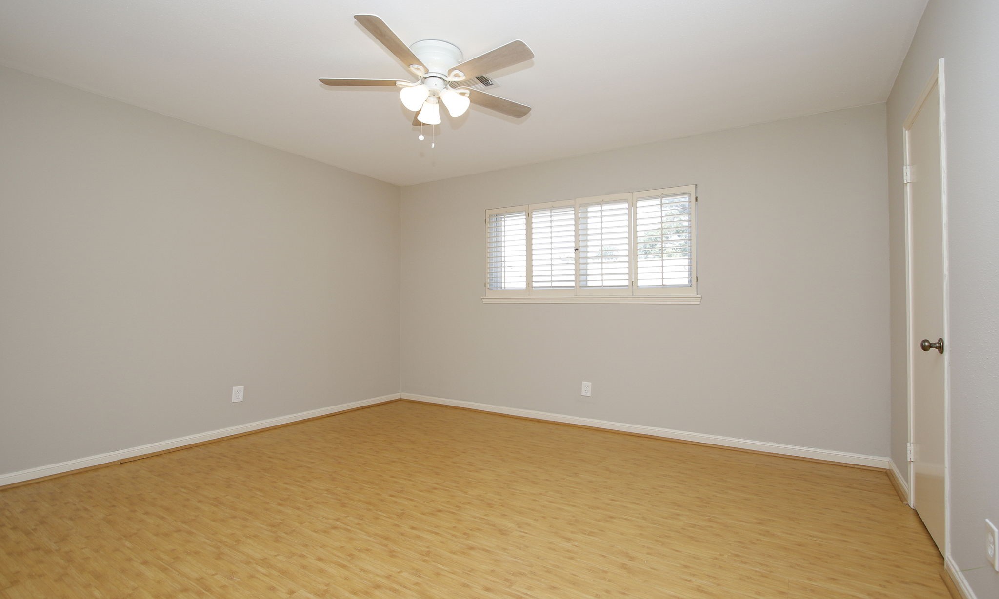 9656 Westview Drive 8 Property Photo 21