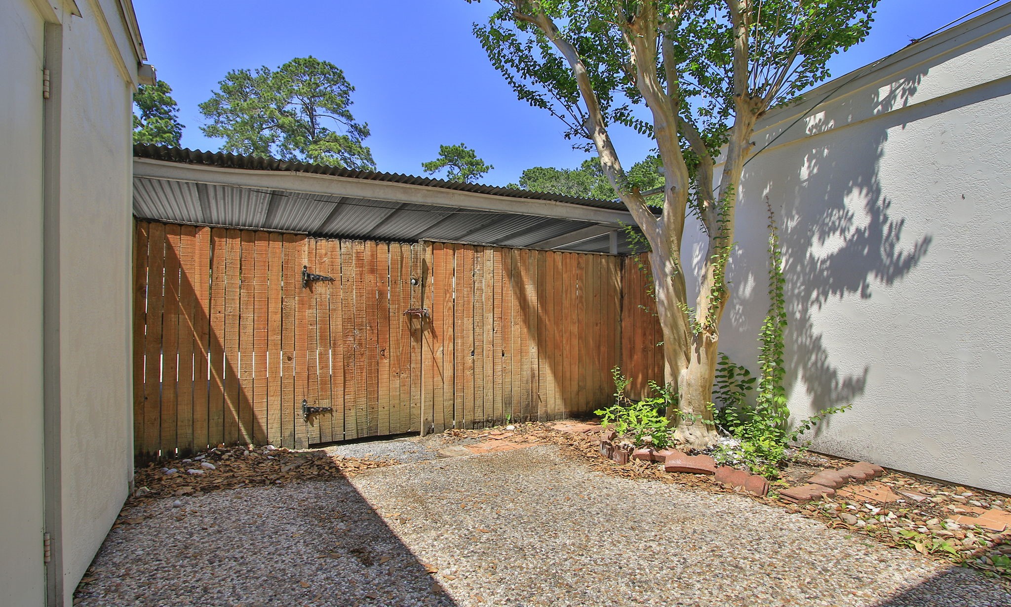 9656 Westview Drive 8 Property Photo 32