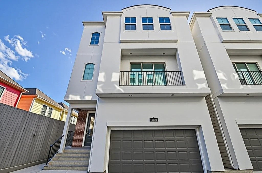 1536 Dian Street C Property Photo 3