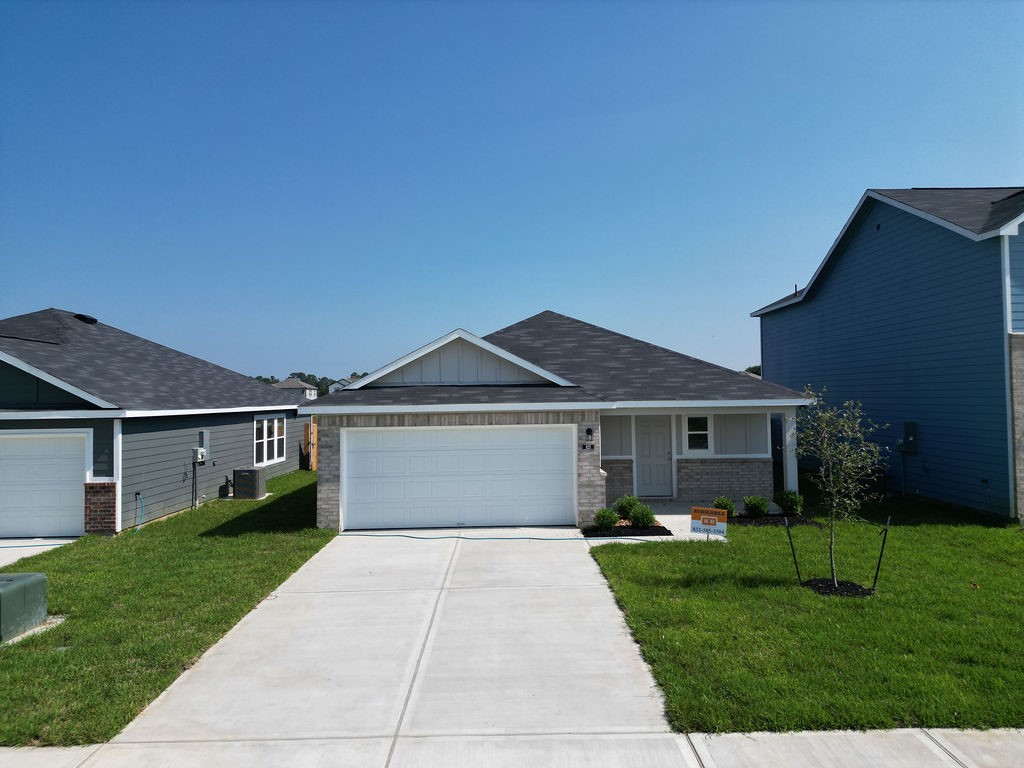 821 Stoney Point Lane Property Photo 1