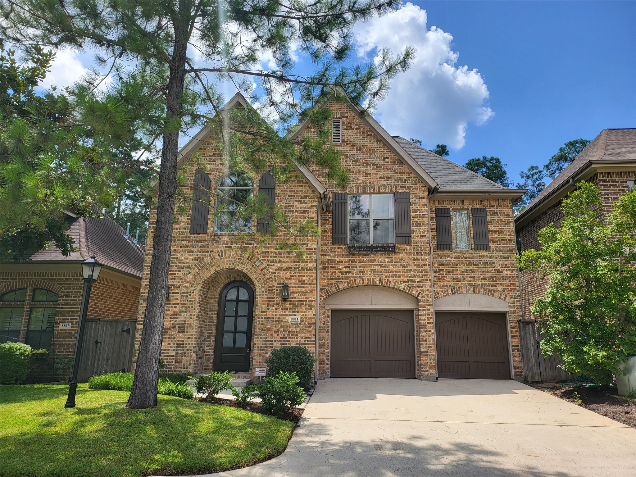 8811 Van Allen Drive Property Photo 1