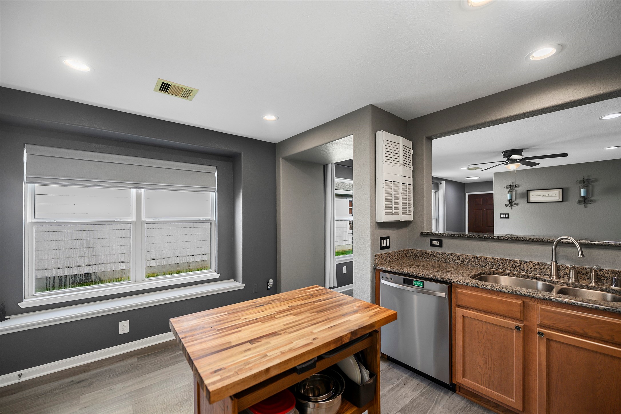 16223 Ranchland Lane Property Photo 8