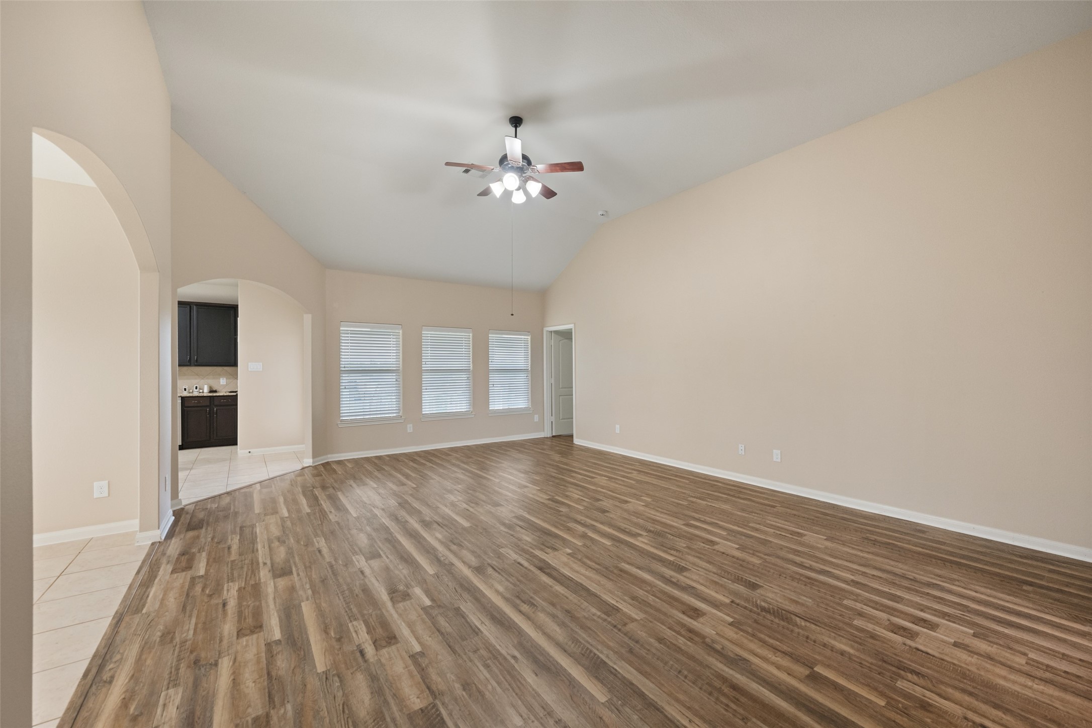 18856 Atascosa Trail Property Photo 12